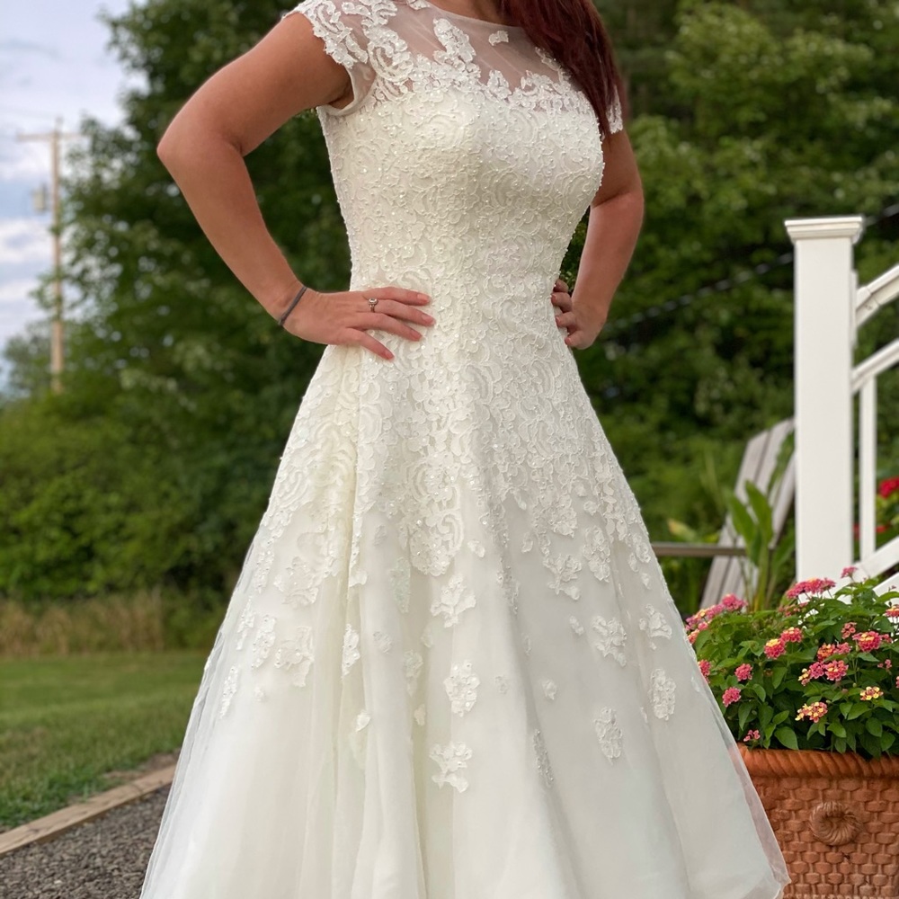 Oleg Cassini wedding dress